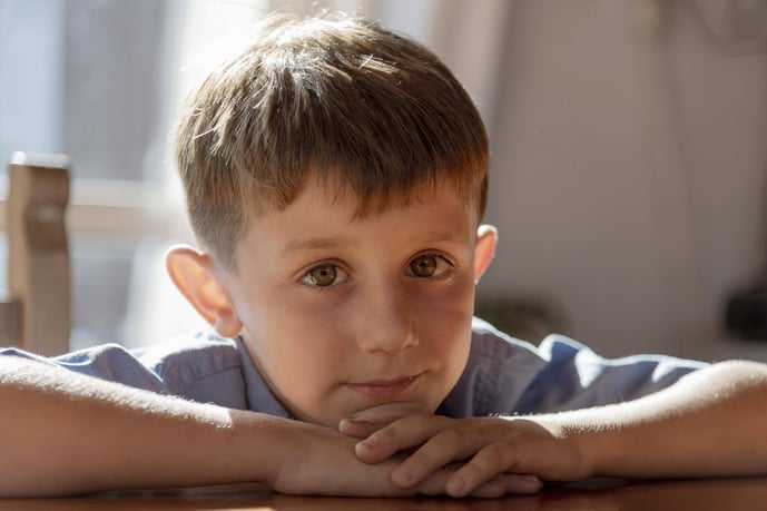 close-up-kid-laying-table (1)